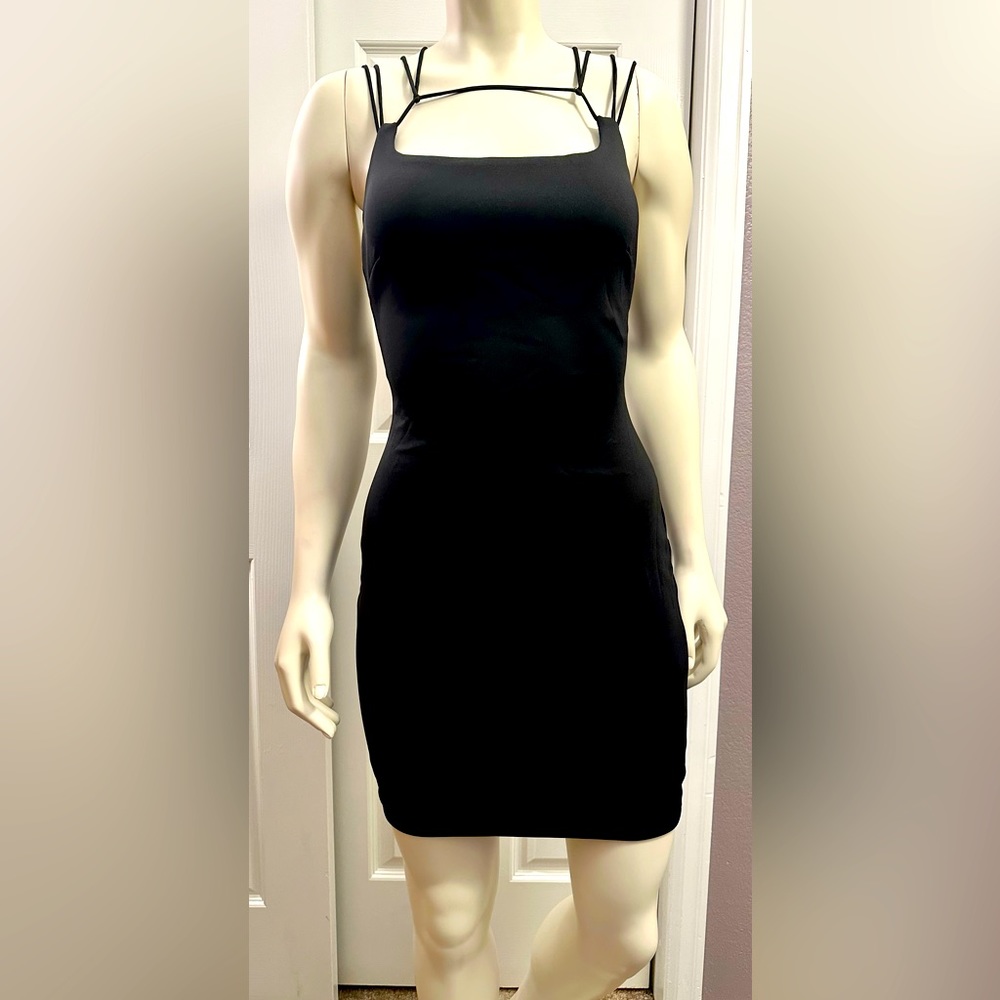 Guess SL Gillian Dress NWT Black